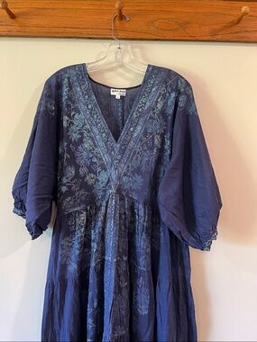 Juliet Dunn - 1, S/M, Deep V Neck, Navy and Teal Floral Tiered Maxi Dress